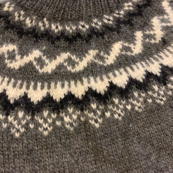 Vintage Acrylic Blend Heavyweight Crewneck Sweater - Picture 3 of 4